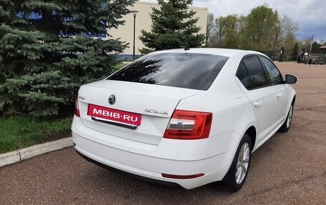 Skoda Octavia, 2018 год, 1 690 000 рублей, 8 фотография