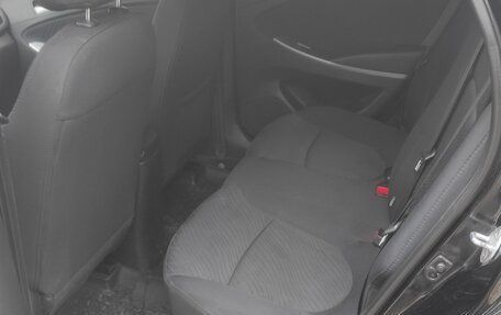 Hyundai Solaris II рестайлинг, 2015 год, 770 000 рублей, 8 фотография