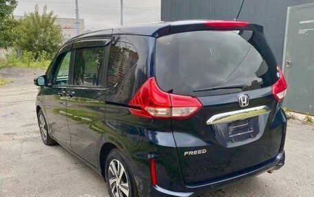 Honda Freed II, 2023 год, 1 500 000 рублей, 7 фотография