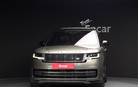 Land Rover Range Rover IV рестайлинг, 2022 год, 14 900 000 рублей, 2 фотография