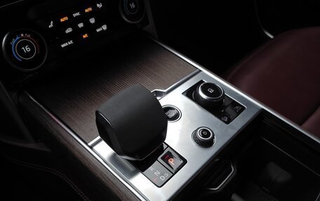 Land Rover Range Rover IV рестайлинг, 2022 год, 14 900 000 рублей, 25 фотография