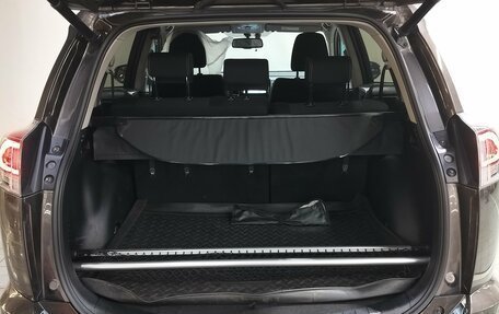 Toyota RAV4, 2018 год, 2 390 000 рублей, 7 фотография