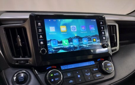 Toyota RAV4, 2018 год, 2 390 000 рублей, 16 фотография