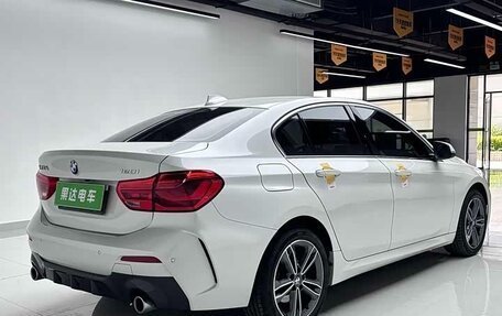 BMW 1 серия, 2022 год, 1 580 000 рублей, 5 фотография
