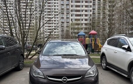 Opel Astra J, 2013 год, 720 000 рублей, 1 фотография