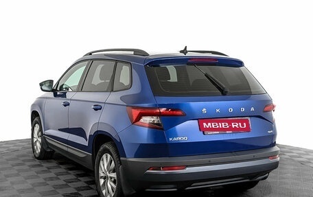 Skoda Karoq I, 2021 год, 2 595 000 рублей, 7 фотография