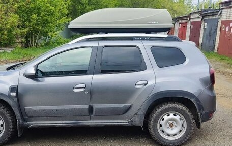 Renault Duster, 2021 год, 2 300 000 рублей, 3 фотография