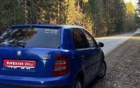 Skoda Fabia I, 2001 год, 280 000 рублей, 2 фотография