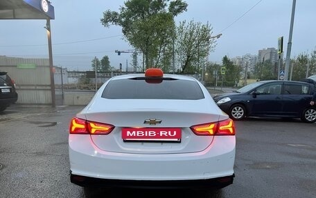 Chevrolet Malibu IX, 2019 год, 1 290 000 рублей, 6 фотография