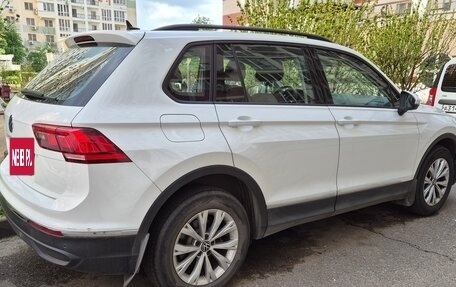 Volkswagen Tiguan II, 2021 год, 3 150 000 рублей, 6 фотография