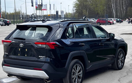 Toyota RAV4, 2024 год, 4 150 000 рублей, 5 фотография