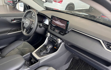 Toyota RAV4, 2024 год, 4 150 000 рублей, 10 фотография