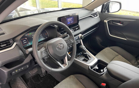 Toyota RAV4, 2024 год, 4 150 000 рублей, 16 фотография