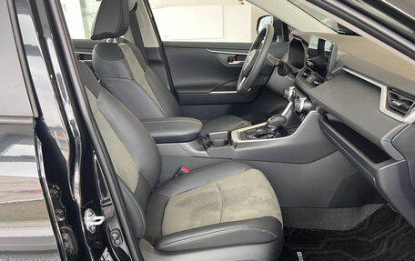 Toyota RAV4, 2024 год, 4 150 000 рублей, 11 фотография