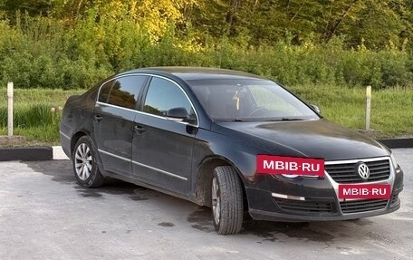 Volkswagen Passat B6, 2007 год, 555 000 рублей, 3 фотография