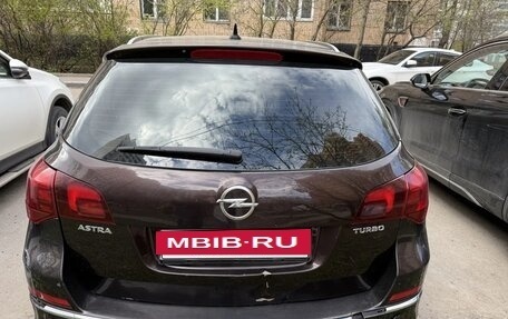 Opel Astra J, 2013 год, 720 000 рублей, 9 фотография