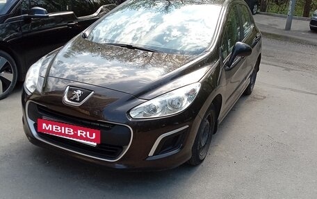 Peugeot 308 II, 2012 год, 639 000 рублей, 2 фотография