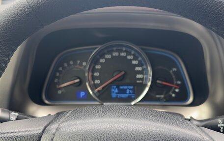 Toyota RAV4, 2013 год, 1 900 000 рублей, 9 фотография