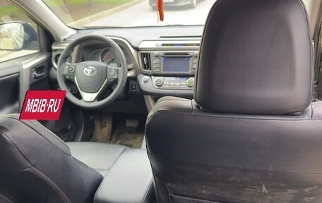 Toyota RAV4, 2013 год, 1 900 000 рублей, 4 фотография