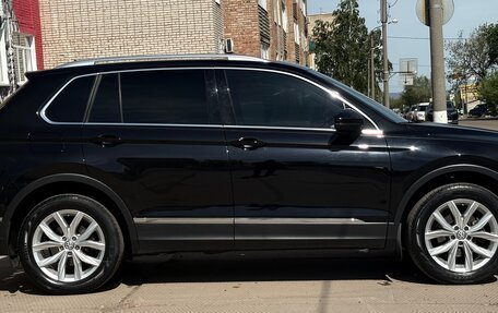 Volkswagen Tiguan II, 2017 год, 2 800 000 рублей, 6 фотография