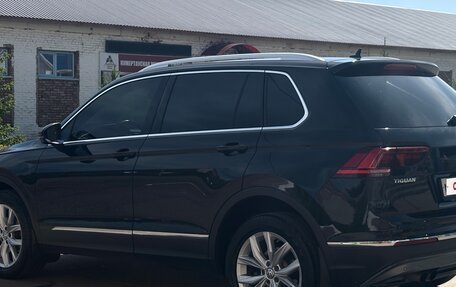 Volkswagen Tiguan II, 2017 год, 2 800 000 рублей, 4 фотография