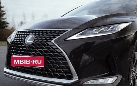 Lexus RX IV рестайлинг, 2021 год, 6 350 000 рублей, 2 фотография