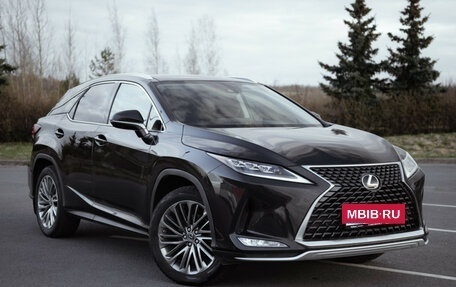 Lexus RX IV рестайлинг, 2021 год, 6 350 000 рублей, 8 фотография