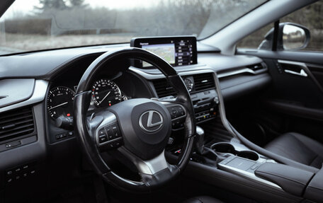 Lexus RX IV рестайлинг, 2021 год, 6 350 000 рублей, 22 фотография