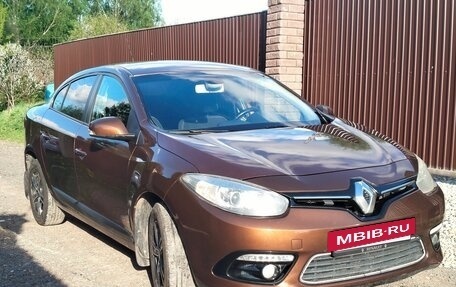 Renault Fluence I, 2014 год, 600 000 рублей, 2 фотография