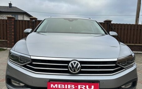 Volkswagen Passat B8 рестайлинг, 2019 год, 1 680 000 рублей, 7 фотография