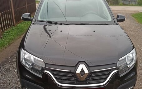 Renault Logan II, 2021 год, 1 550 000 рублей, 2 фотография