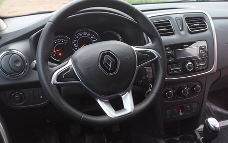 Renault Logan II, 2021 год, 1 550 000 рублей, 13 фотография