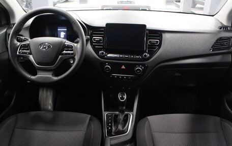 Hyundai Solaris II рестайлинг, 2021 год, 1 499 000 рублей, 6 фотография