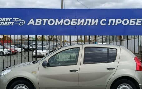 Renault Sandero I, 2014 год, 653 000 рублей, 3 фотография
