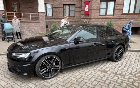 Audi A4, 2019 год, 2 570 000 рублей, 3 фотография