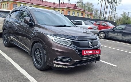 Honda Vezel, 2018 год, 1 950 000 рублей, 2 фотография