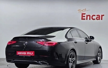Mercedes-Benz CLS, 2022 год, 5 880 000 рублей, 3 фотография