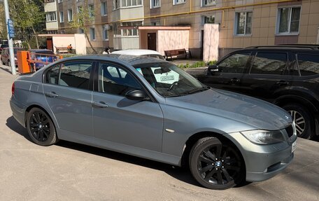 BMW 3 серия, 2007 год, 750 000 рублей, 2 фотография