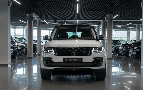 Land Rover Range Rover IV рестайлинг, 2018 год, 6 550 000 рублей, 3 фотография
