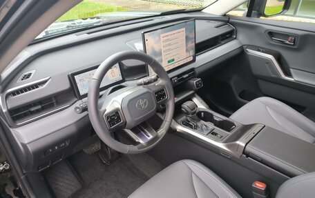 Toyota RAV4, 2026 год, 4 390 000 рублей, 37 фотография