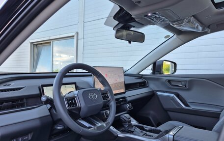Toyota RAV4, 2026 год, 4 390 000 рублей, 30 фотография