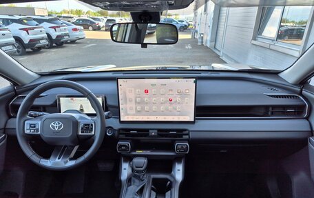 Toyota RAV4, 2026 год, 4 390 000 рублей, 39 фотография