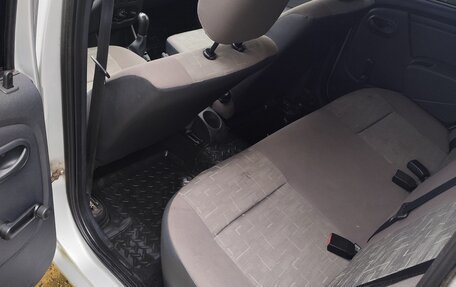 Renault Logan I, 2014 год, 670 000 рублей, 12 фотография