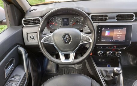 Renault Duster, 2022 год, 1 630 000 рублей, 6 фотография