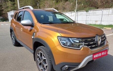 Renault Duster, 2022 год, 1 630 000 рублей, 2 фотография