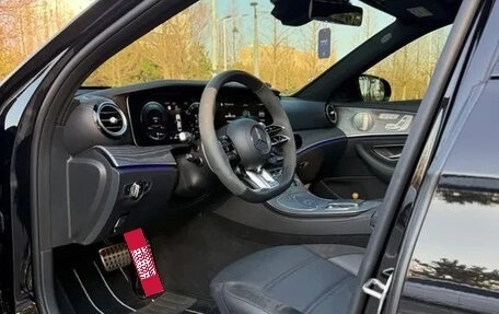 Mercedes-Benz E-Класс AMG, 2023 год, 9 700 000 рублей, 6 фотография