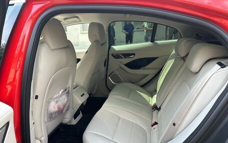 Jaguar I-Pace I, 2019 год, 4 800 000 рублей, 19 фотография