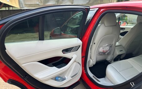 Jaguar I-Pace I, 2019 год, 4 800 000 рублей, 20 фотография