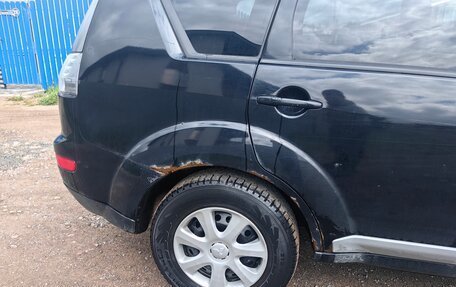 Mitsubishi Outlander III рестайлинг 3, 2007 год, 690 000 рублей, 6 фотография