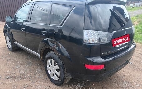 Mitsubishi Outlander III рестайлинг 3, 2007 год, 690 000 рублей, 7 фотография